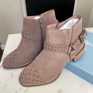 Seychelles VIP Suede Taupe Studded bootie